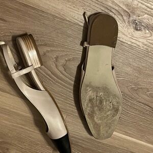 Elegant Women's Two-Tone Flats